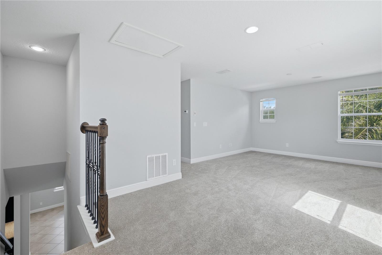 6023 W Town Center Blvd Property Photo 22
