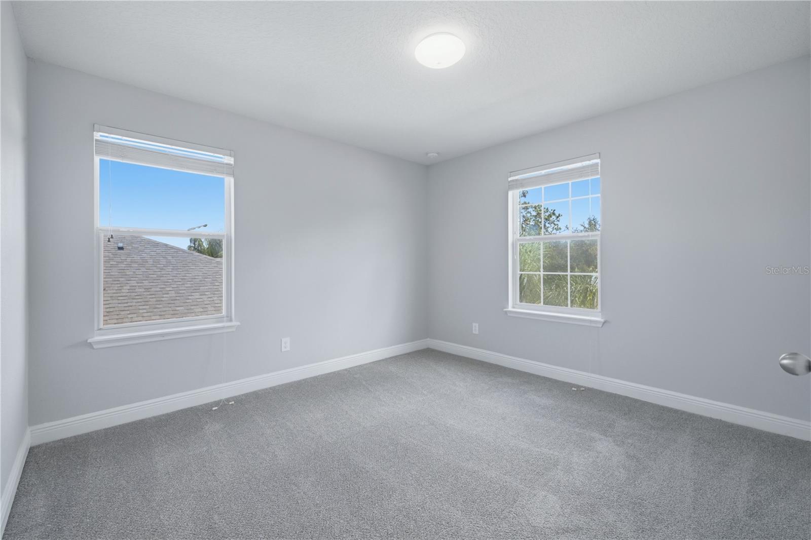 6023 W Town Center Blvd Property Photo 27