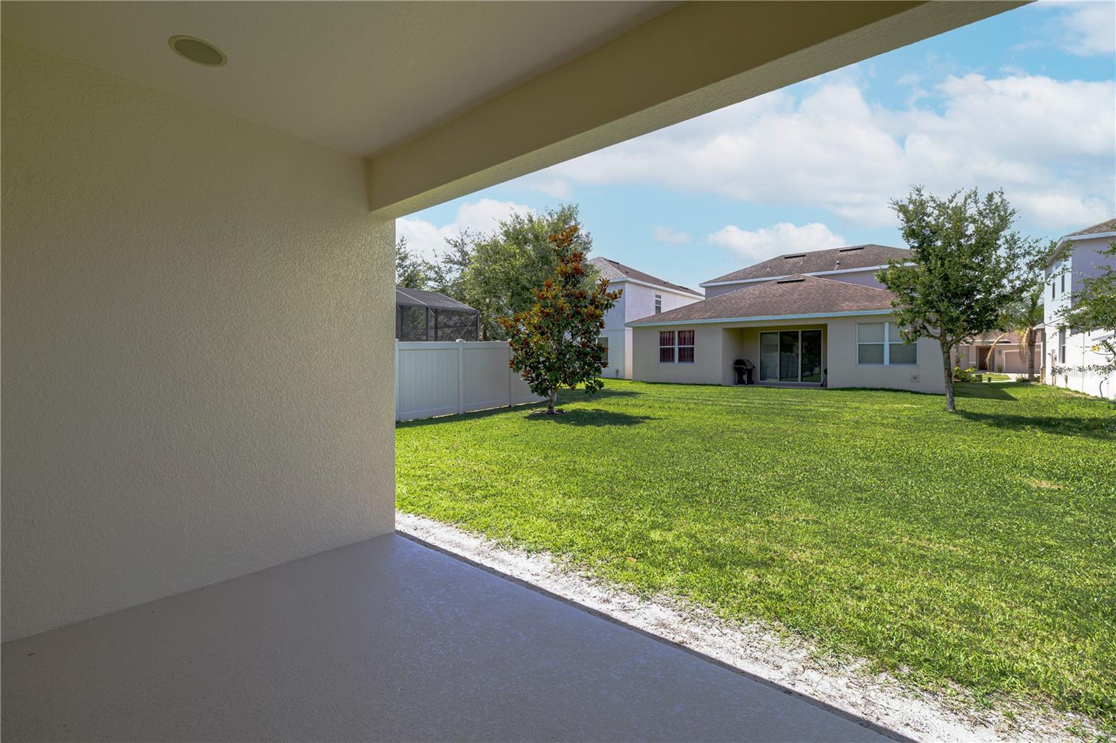 6023 W Town Center Blvd Property Photo 34