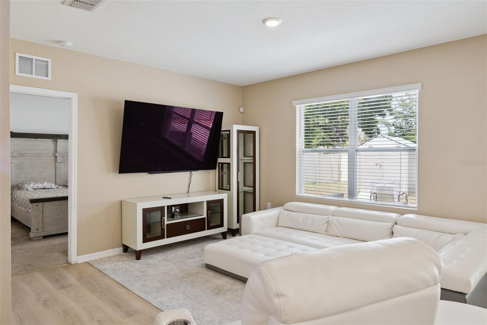 511 Jacks Way Property Photo 4