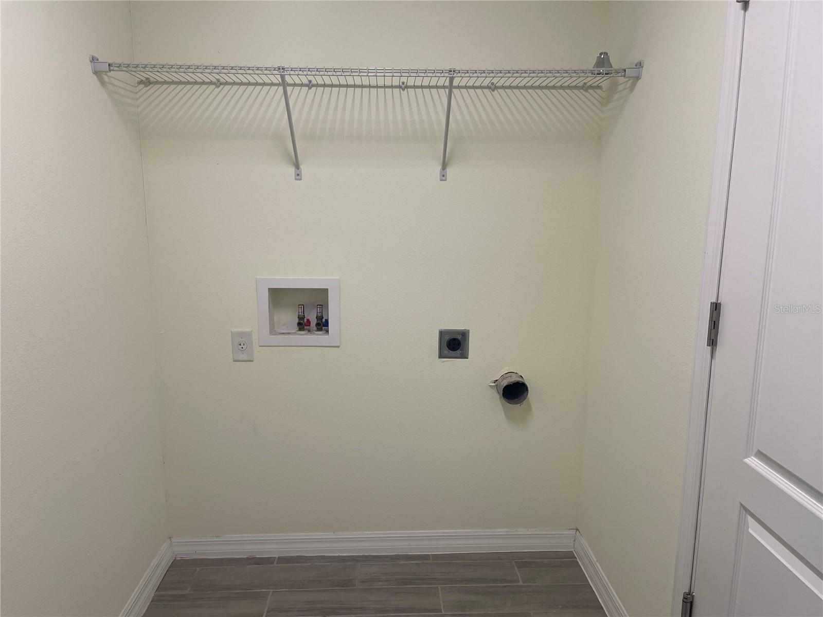 208 Missouri Ave Property Photo 10