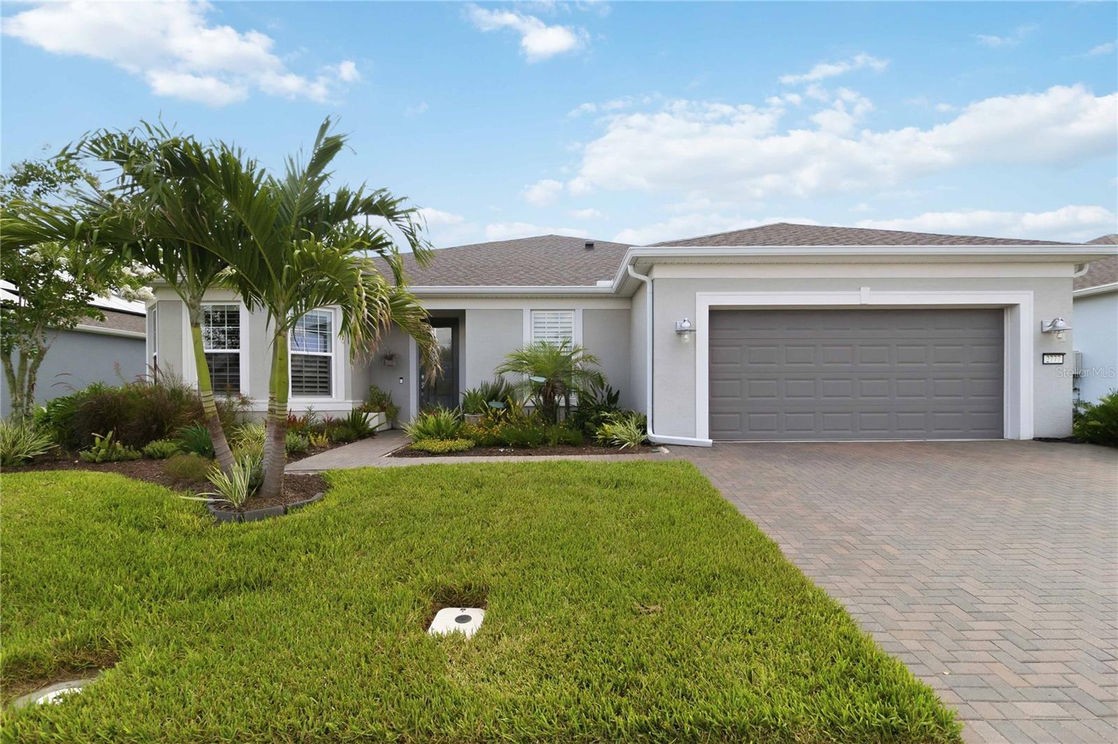 2777 Cherry Blossom Loop Property Photo 1