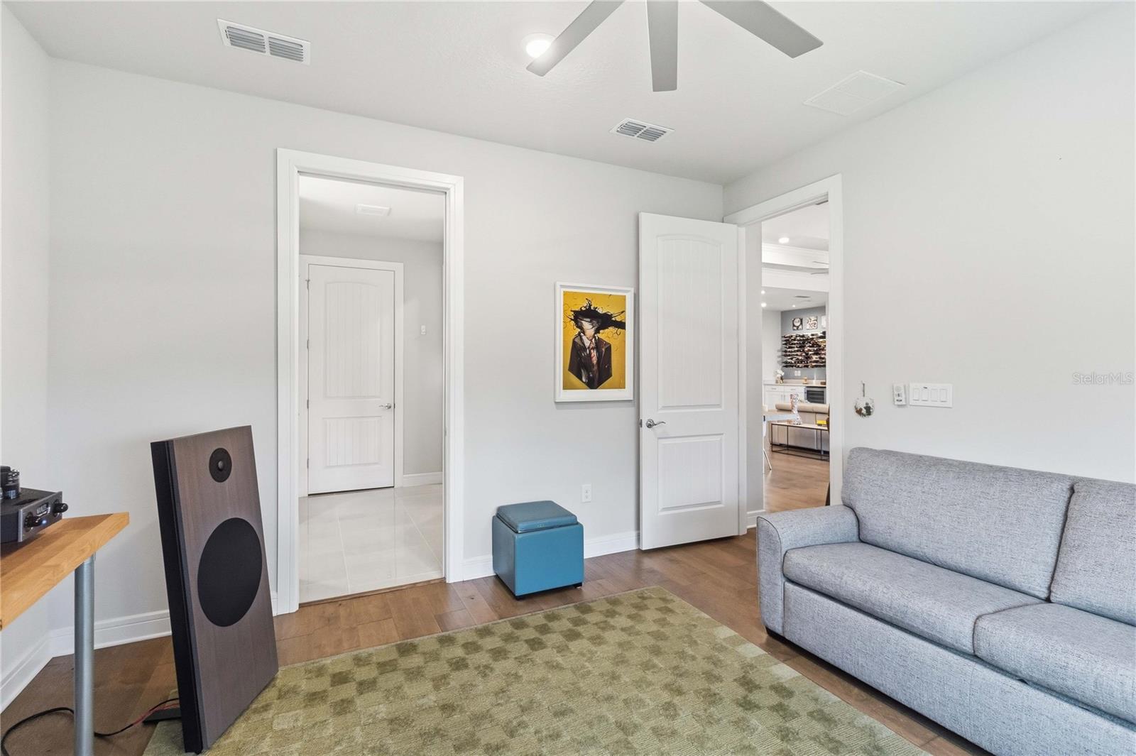 2777 Cherry Blossom Loop Property Photo 34