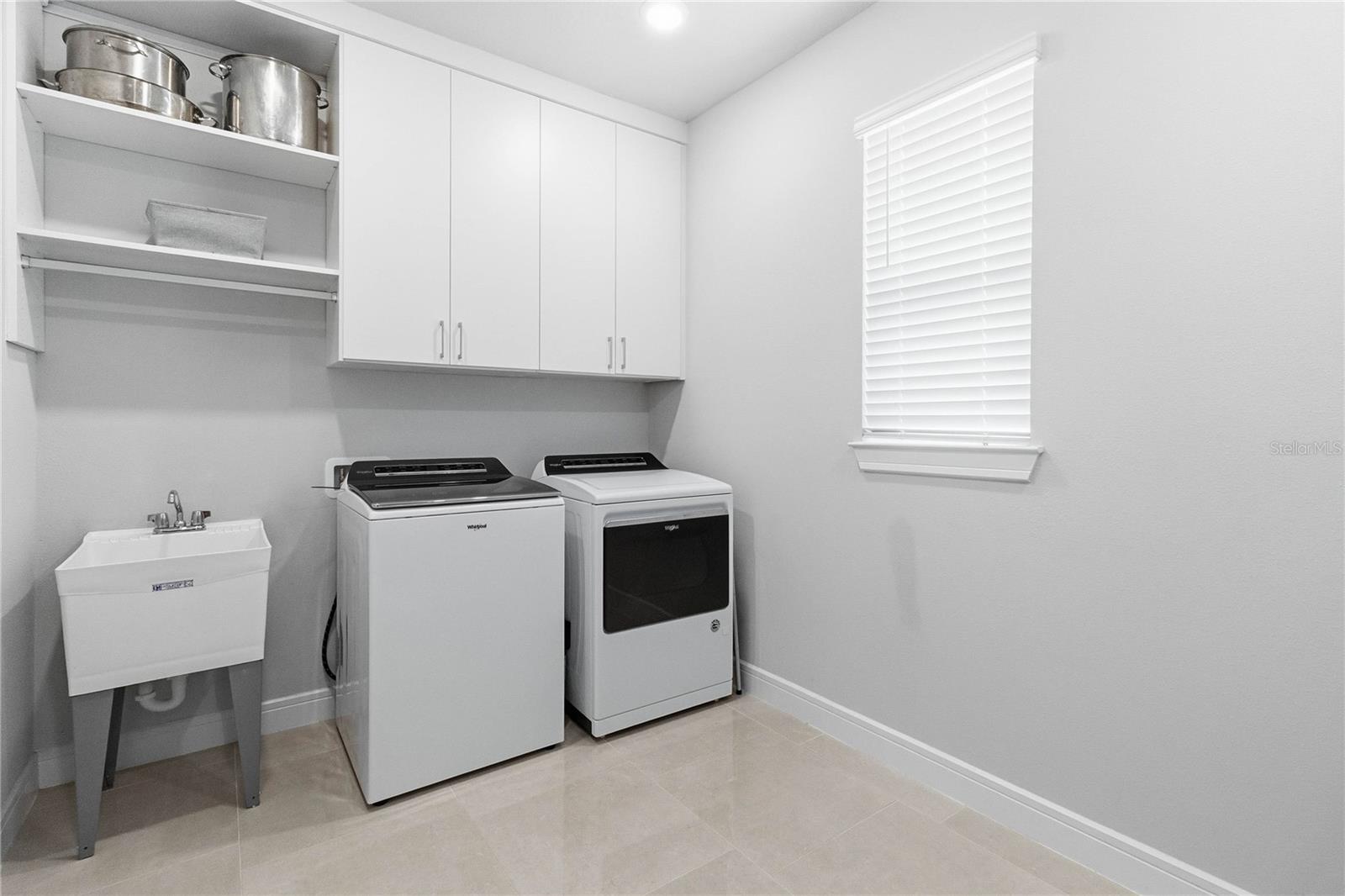 2777 Cherry Blossom Loop Property Photo 39