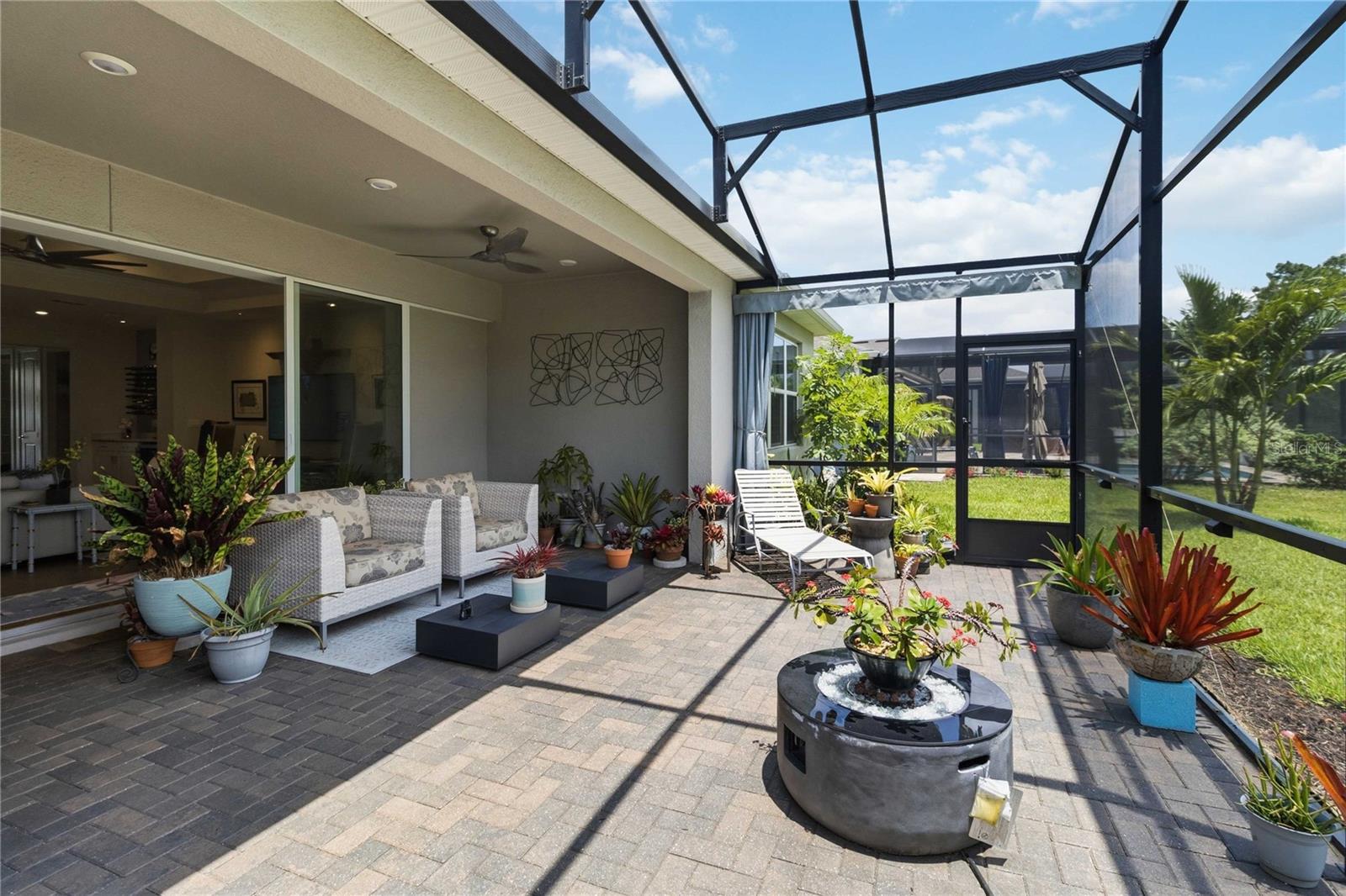 2777 Cherry Blossom Loop Property Photo 46