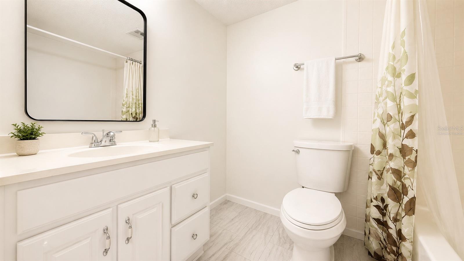 120 Blue Point Way #170 Property Photo 11