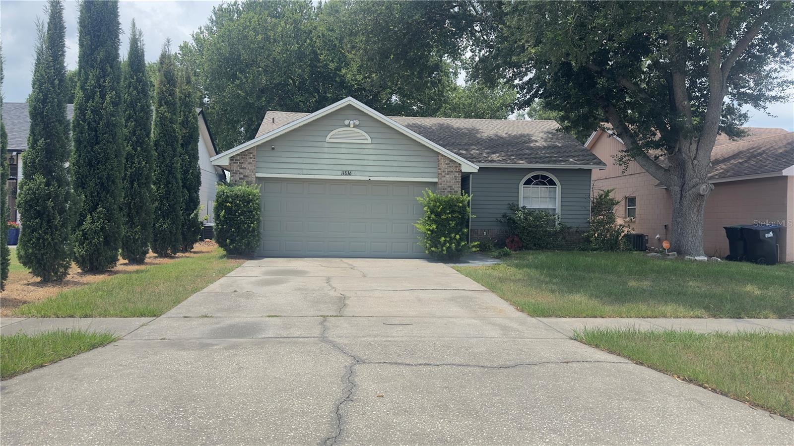 11836 Shotgate Ct Property Photo 2