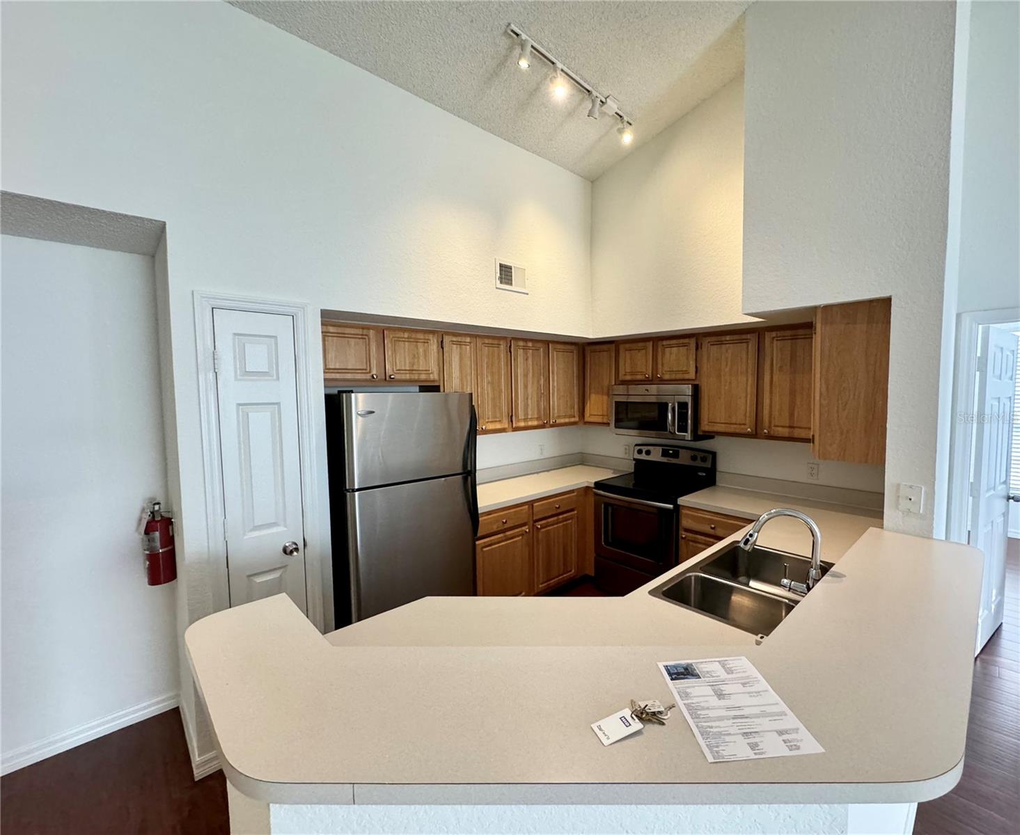13028 Plantation Park Cir #1226 Property Photo 10