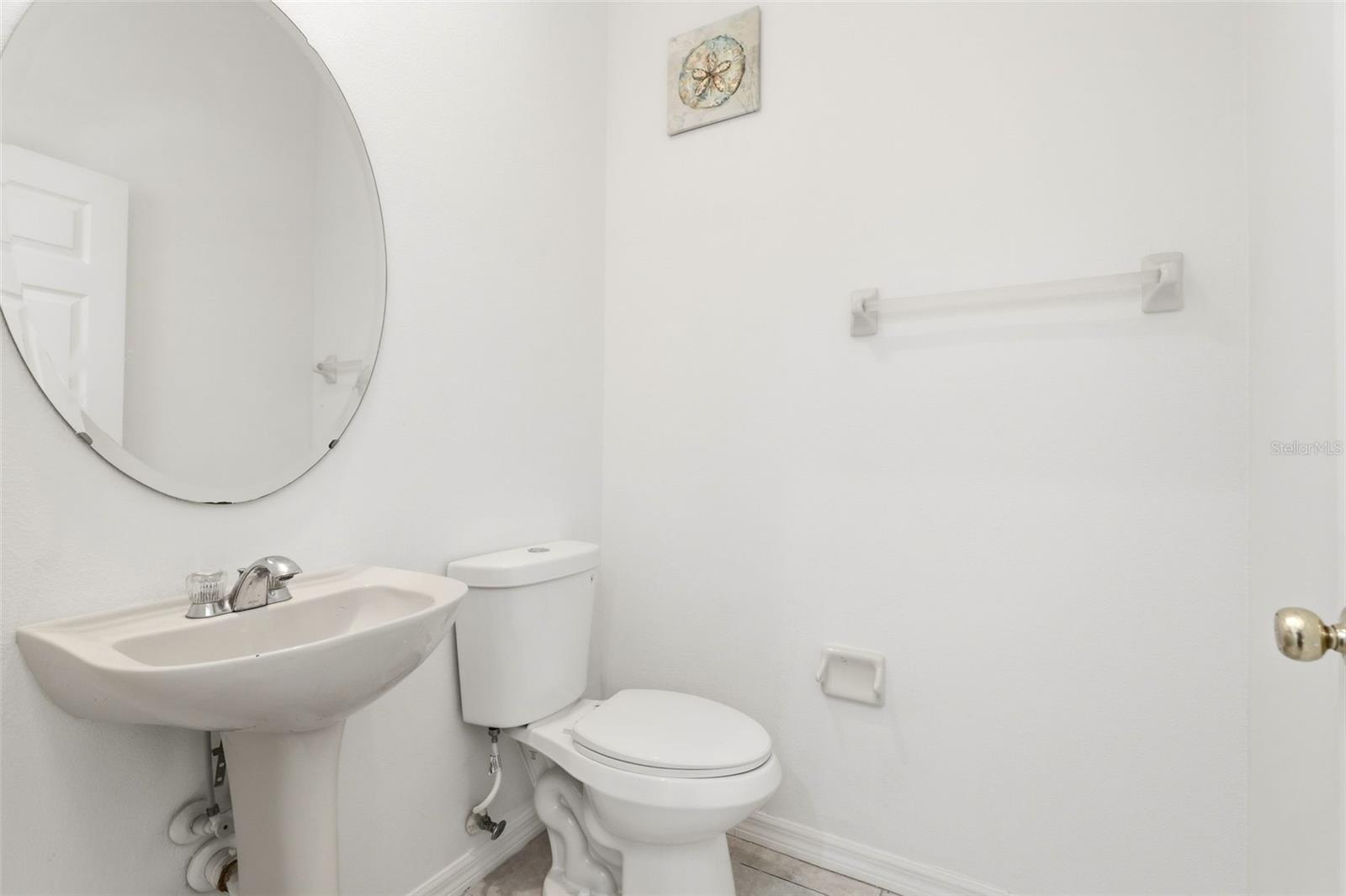 1357 Darnaby Way Property Photo 22
