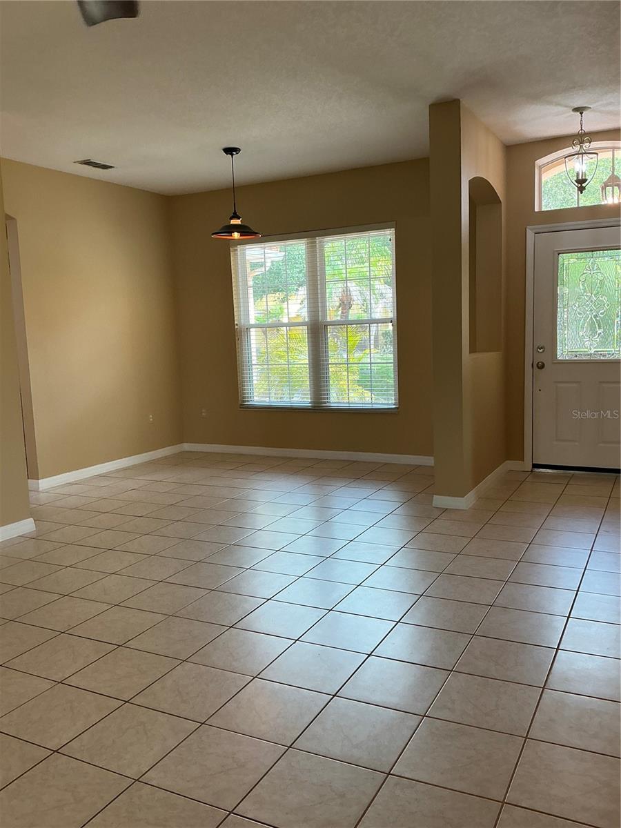 3630 Northwoods Dr Property Photo 3