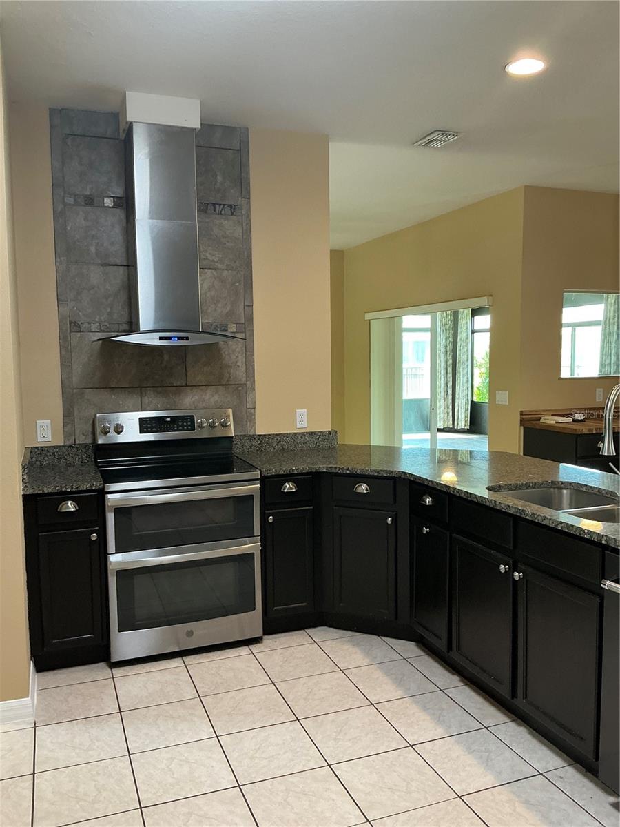3630 Northwoods Dr Property Photo 5