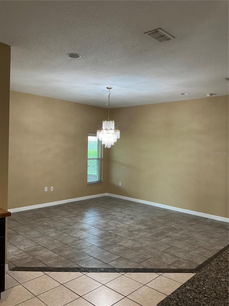 3630 Northwoods Dr Property Photo 7