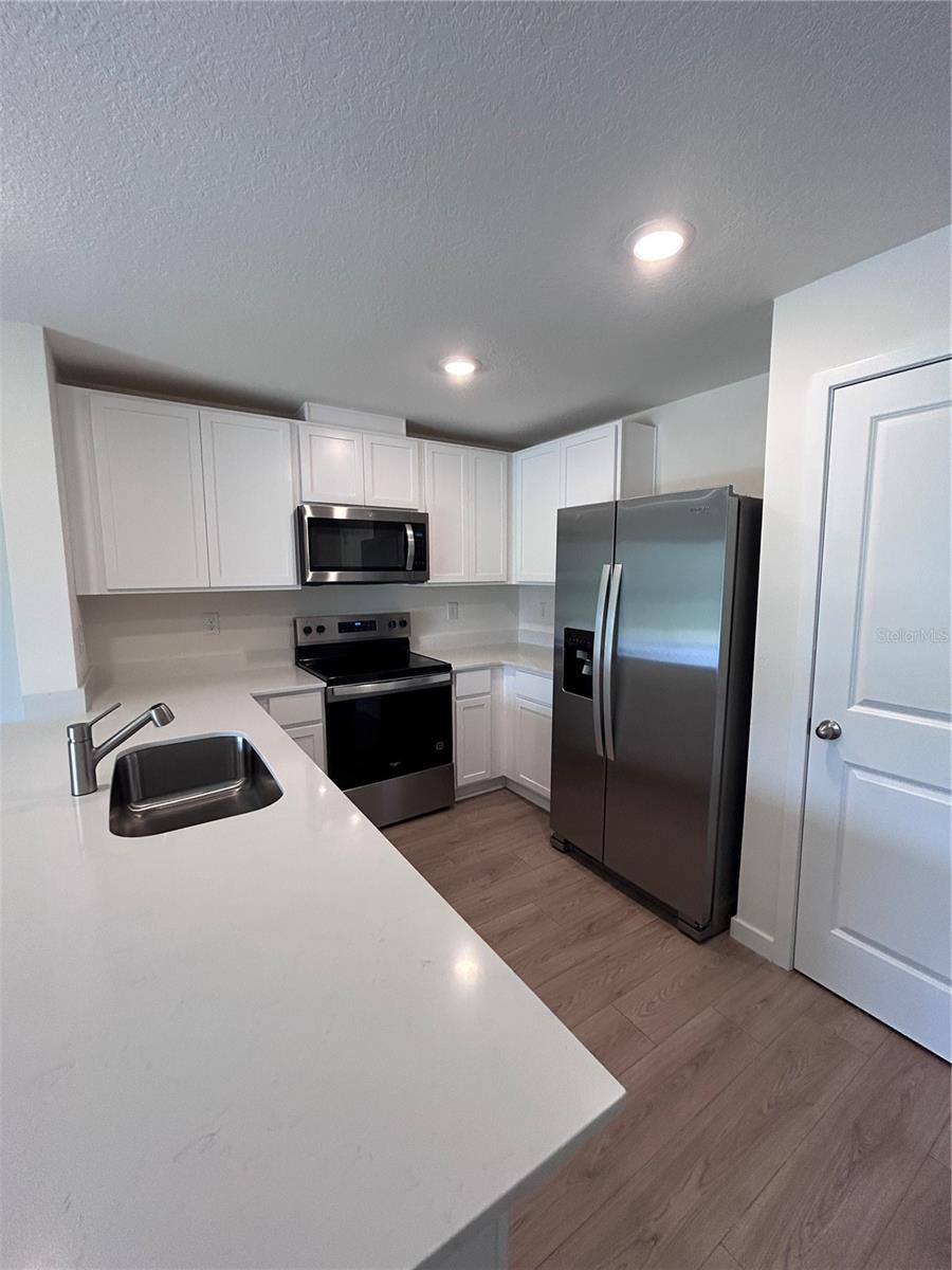 760 Preston Cove Dr Property Photo 8
