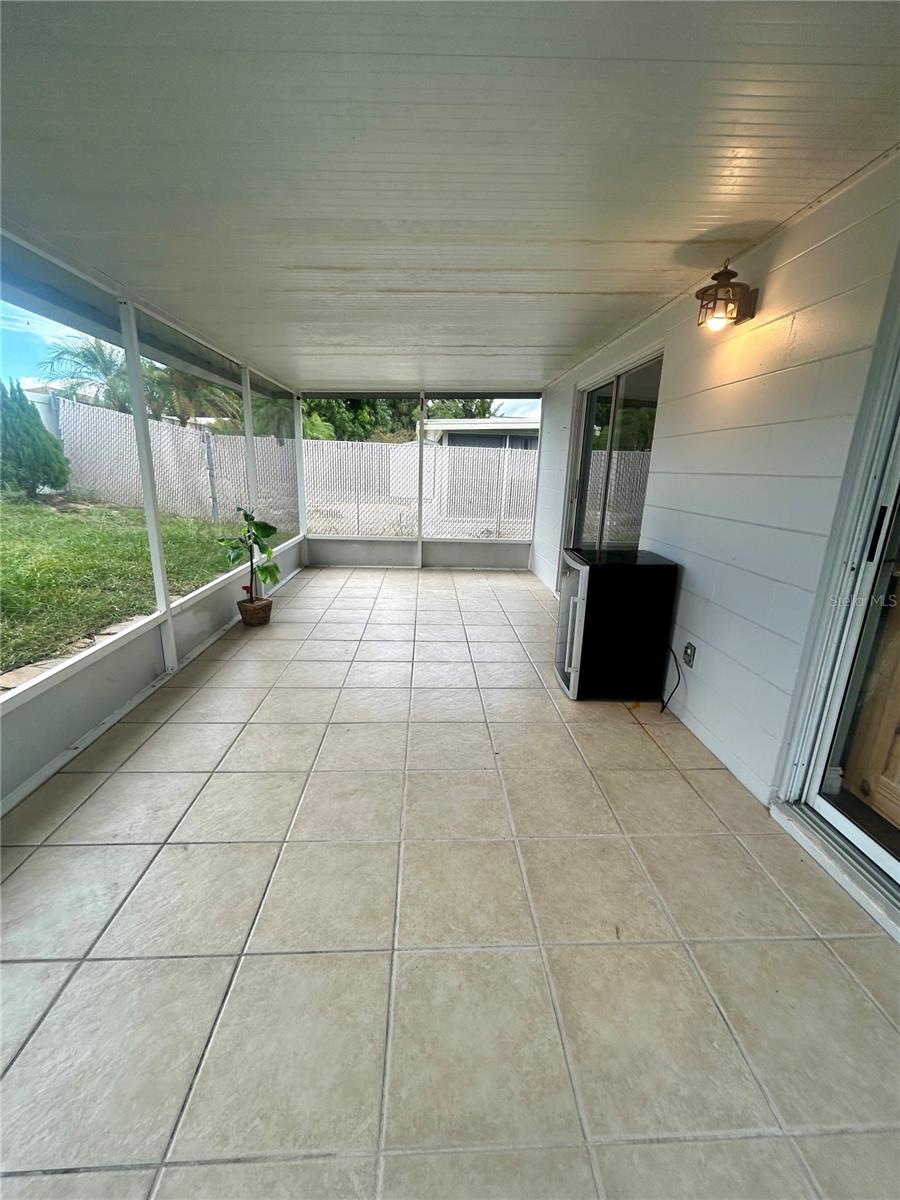 622 Crystals Blvd Property Photo 16