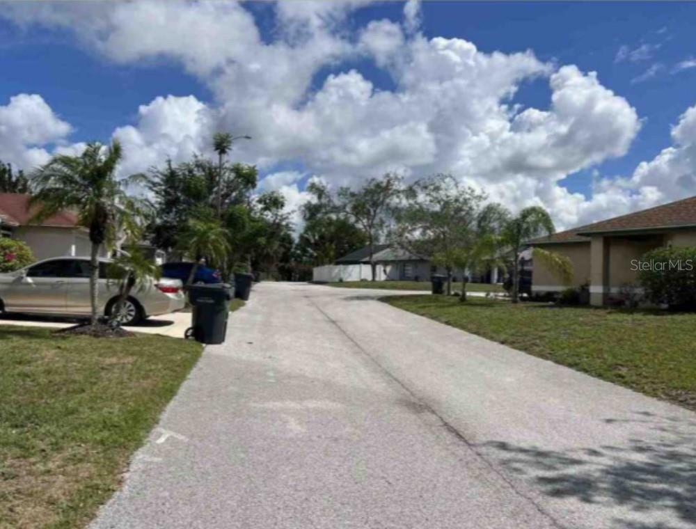 622 Crystals Blvd Property Photo 19