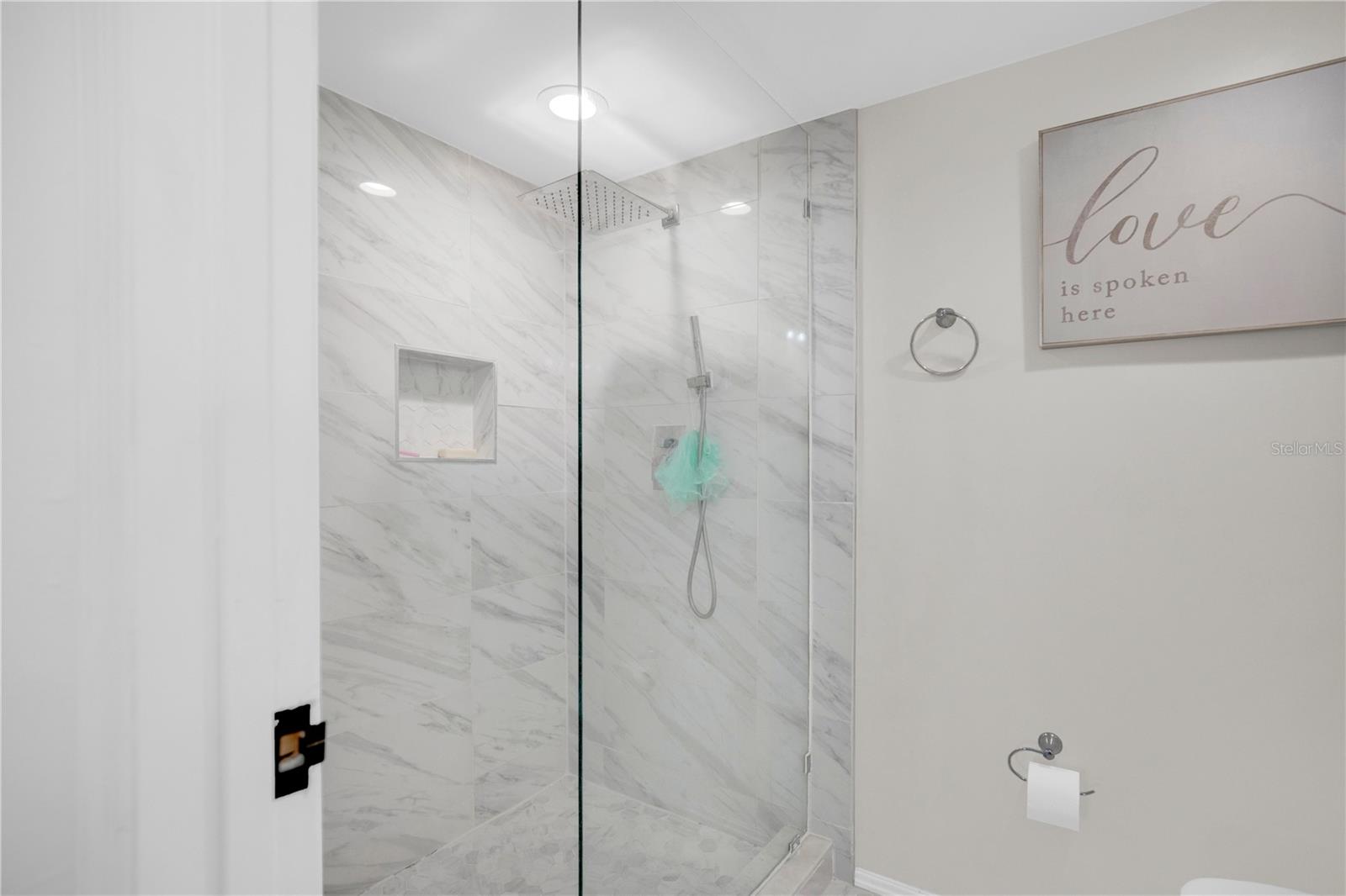 7408 Little Pond Ct Property Photo 15