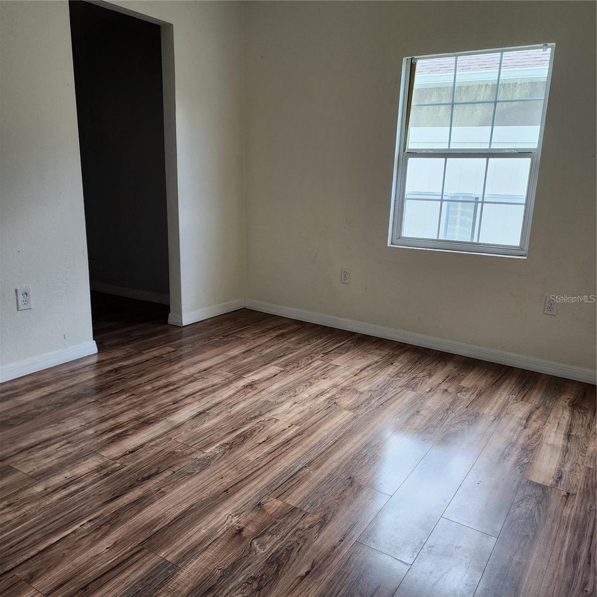 1414 Minnesota Ave #b Property Photo 6
