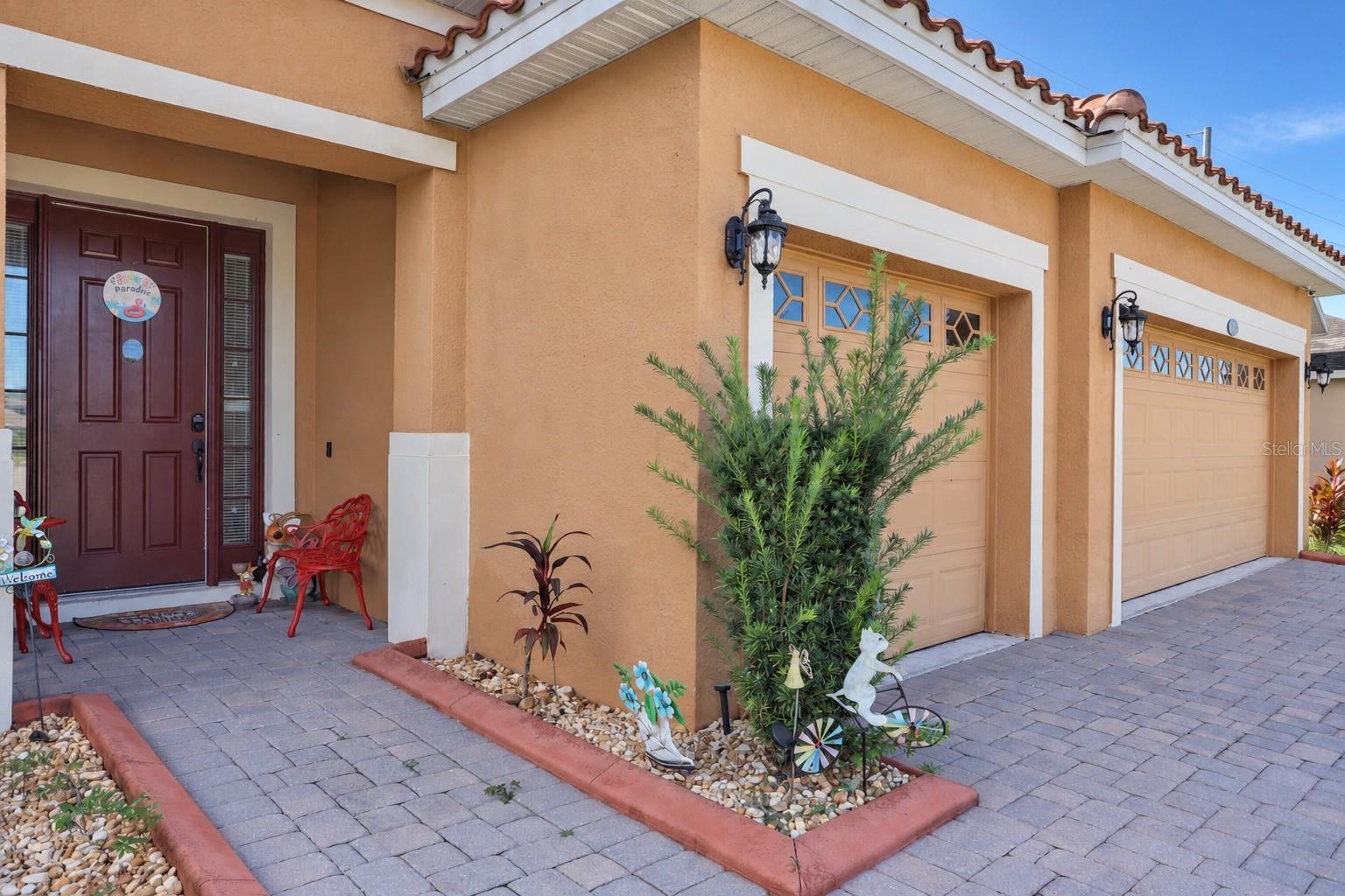 4858 Terra Sole Pl Property Photo 3