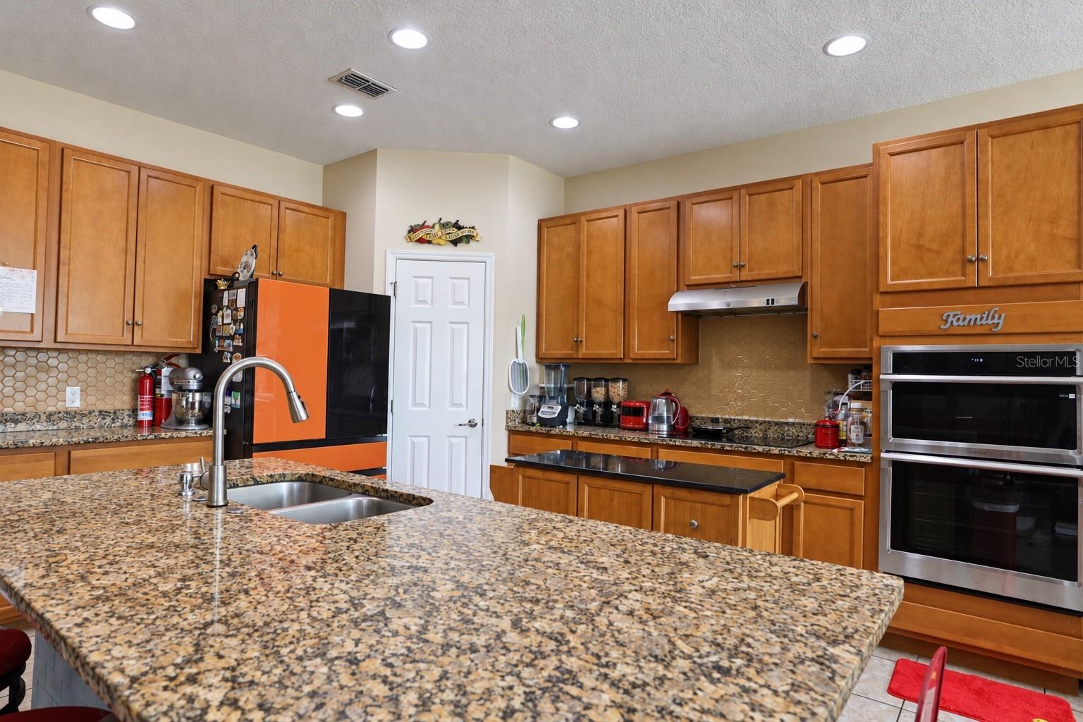 4858 Terra Sole Pl Property Photo 12