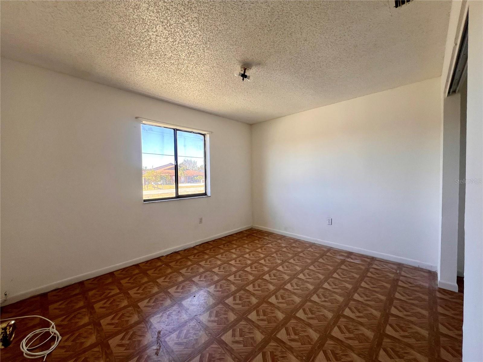 3847 Janeen Cir Property Photo 3