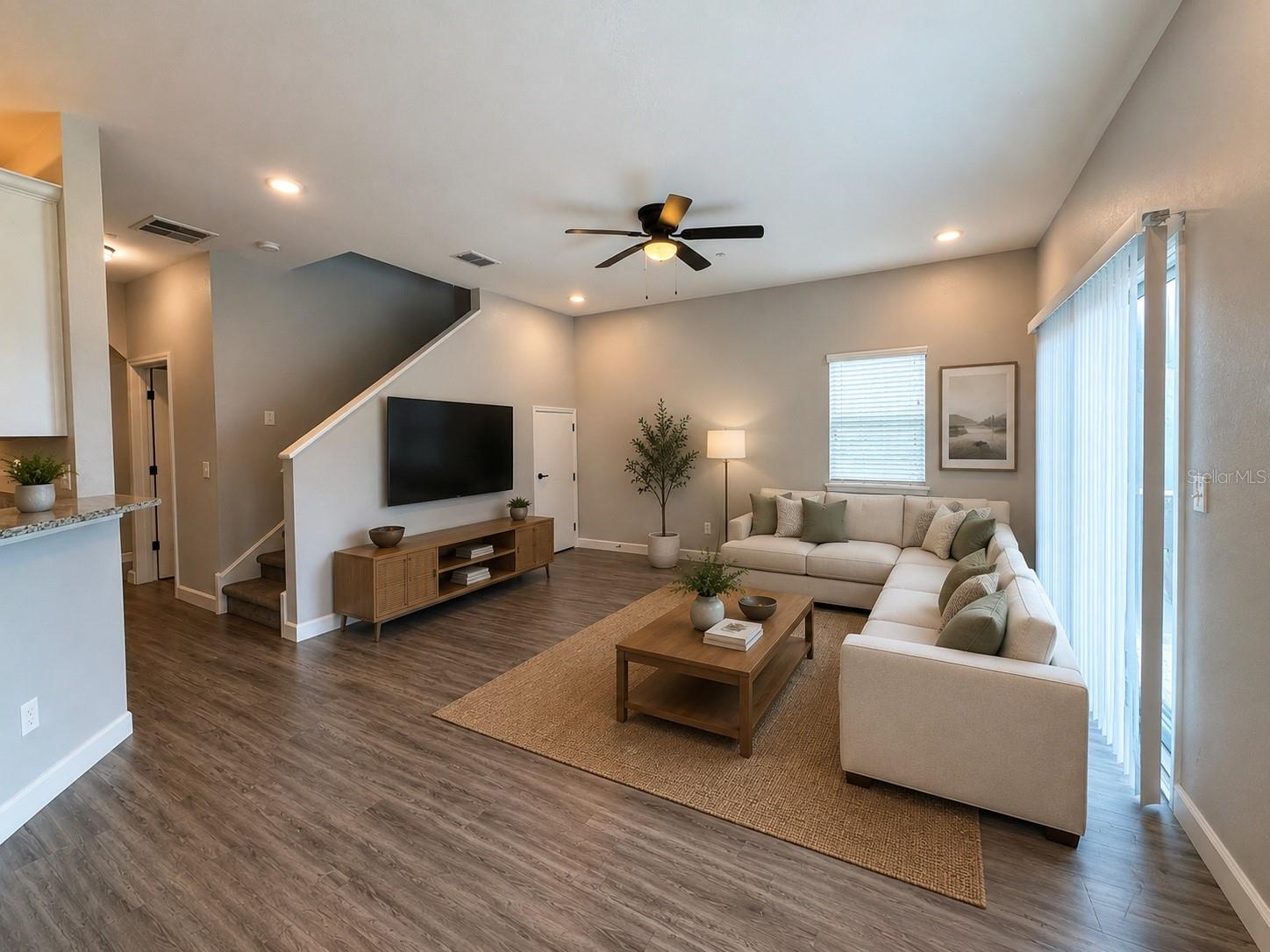 2608 Tanoak Ter Property Photo 2