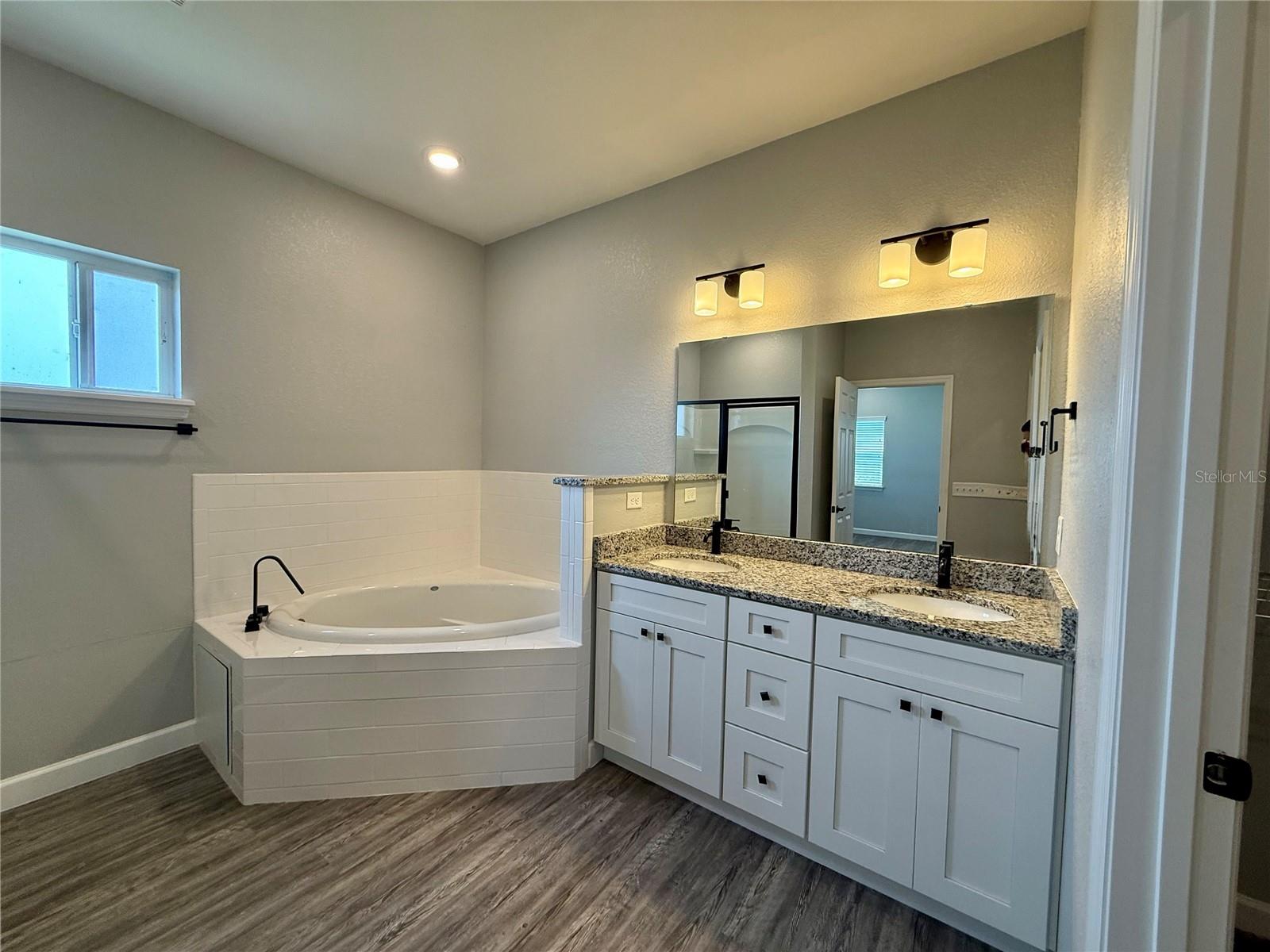 2608 Tanoak Ter Property Photo 19