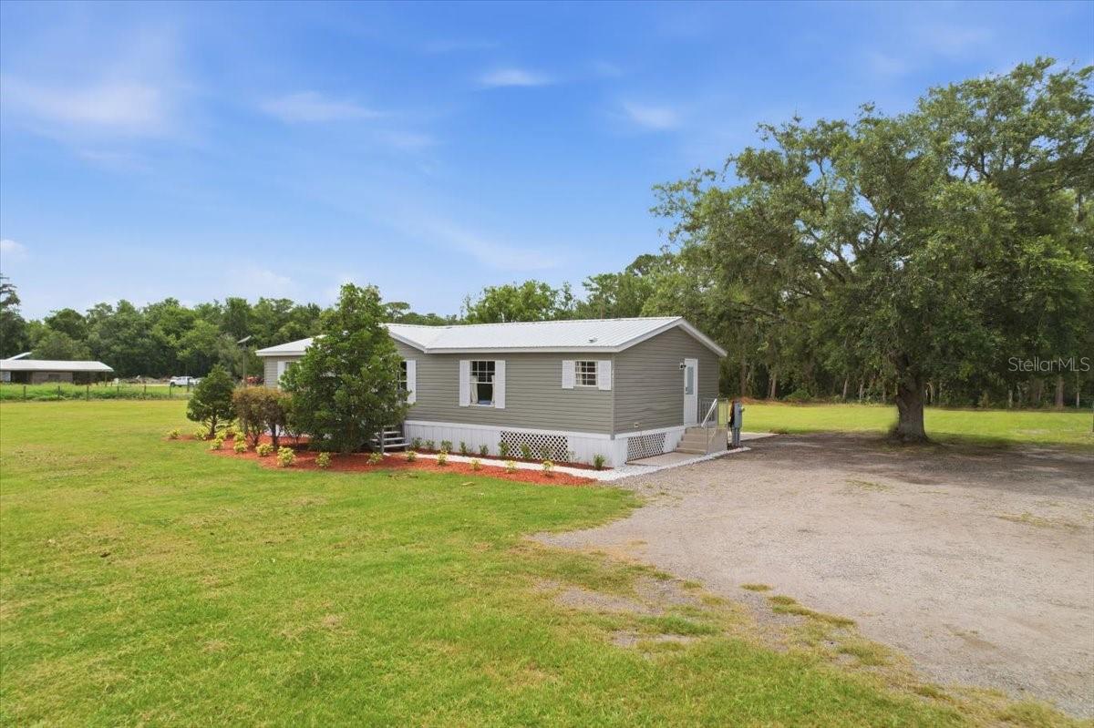 4450 Quail Roost Rd Property Photo 5