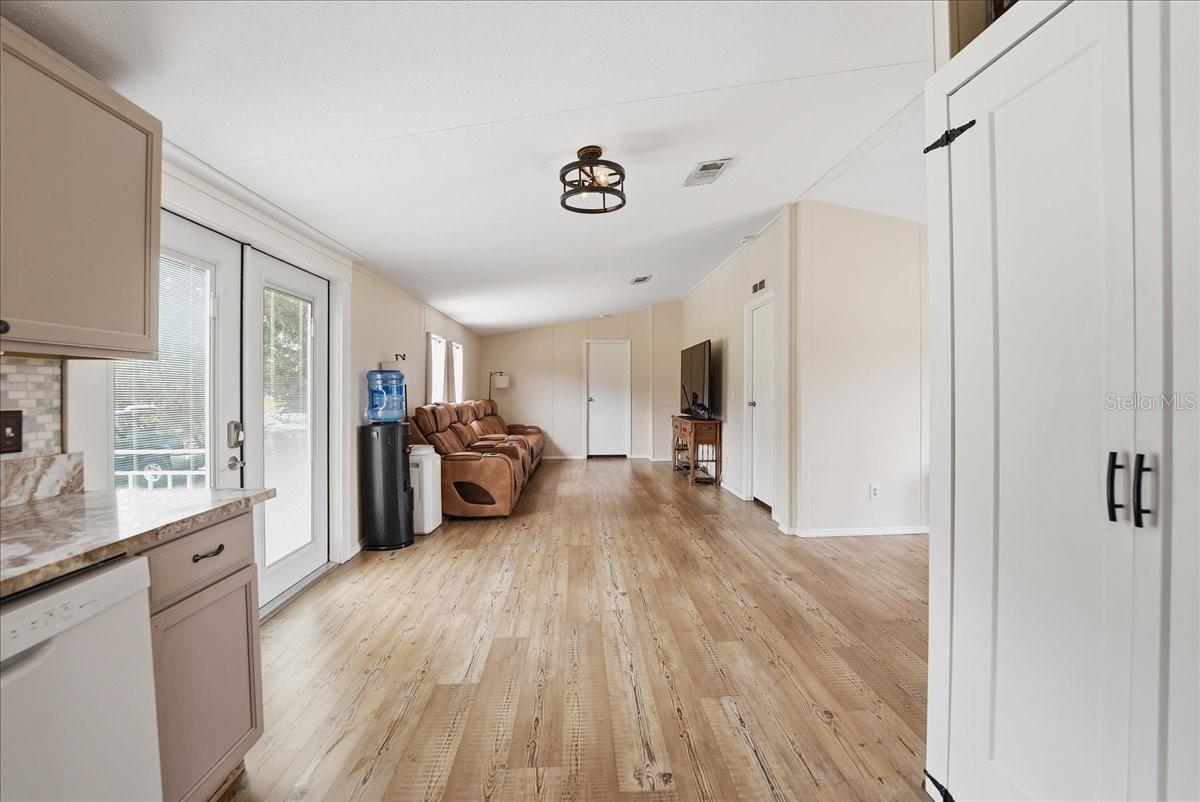 4450 Quail Roost Rd Property Photo 13