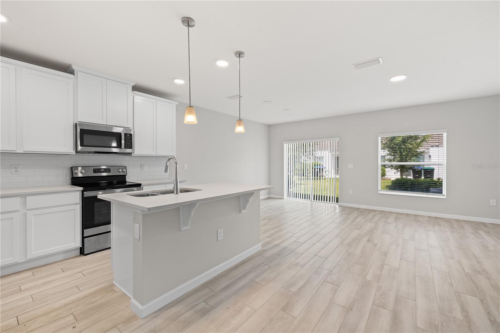 14856 Harvest St Property Photo 7