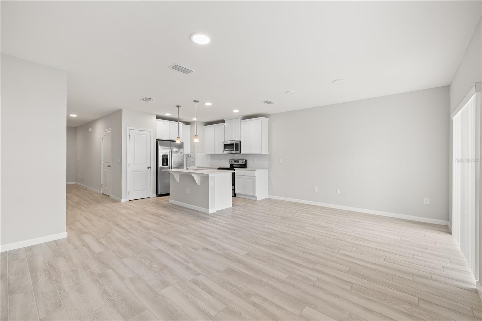 14856 Harvest St Property Photo 9