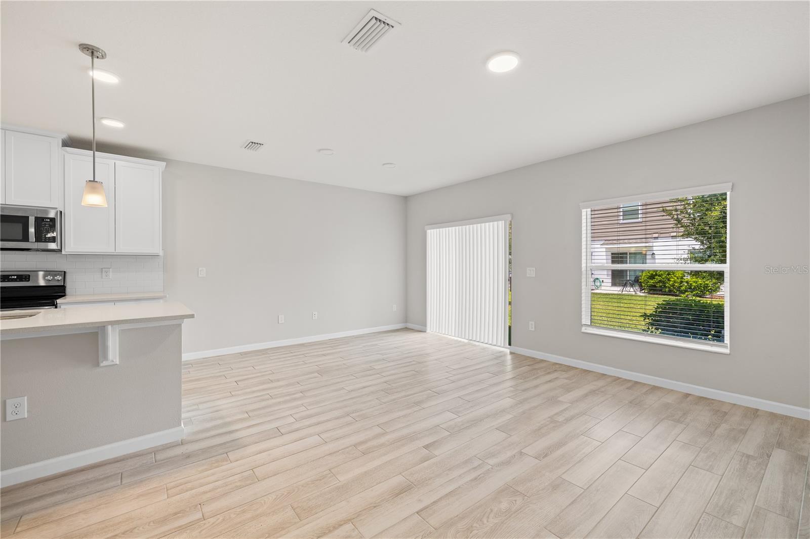 14856 Harvest St Property Photo 12
