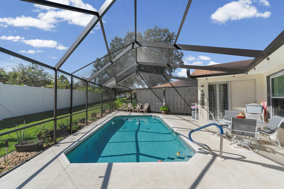 6323 Silver Lakes Dr E Property Photo 23
