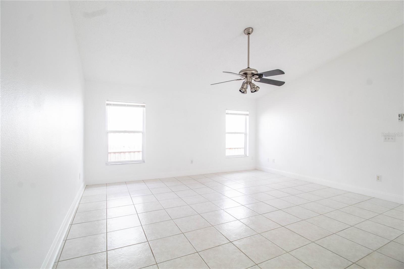 2782 Picadilly Cir Property Photo 9