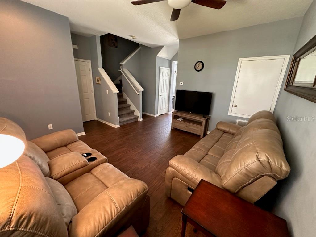 8524 Danforth Dr Property Photo 4