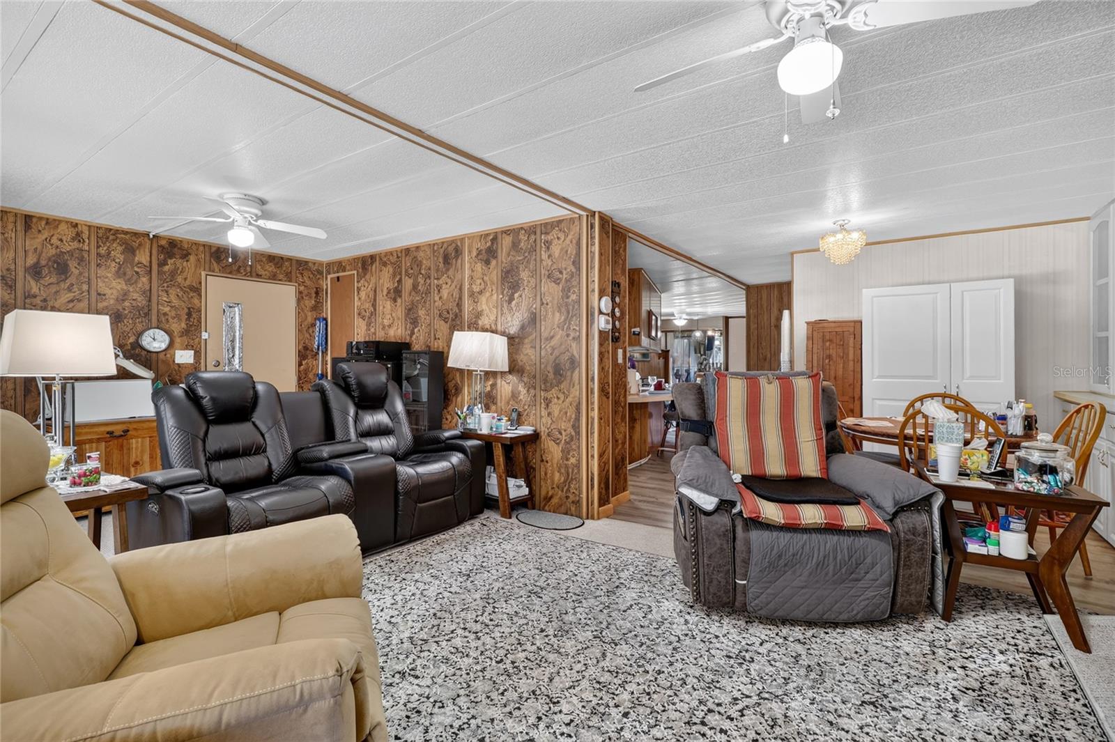 3586 Lazy Lake Dr N Property Photo 13