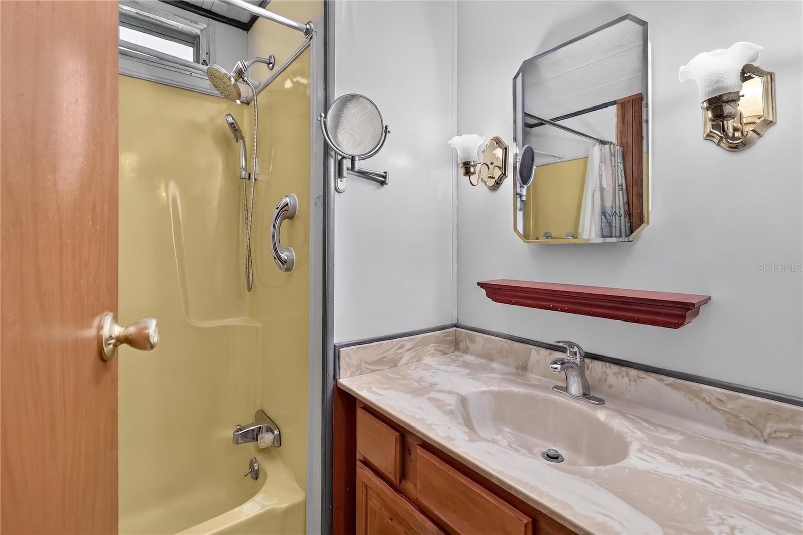 3586 Lazy Lake Dr N Property Photo 33