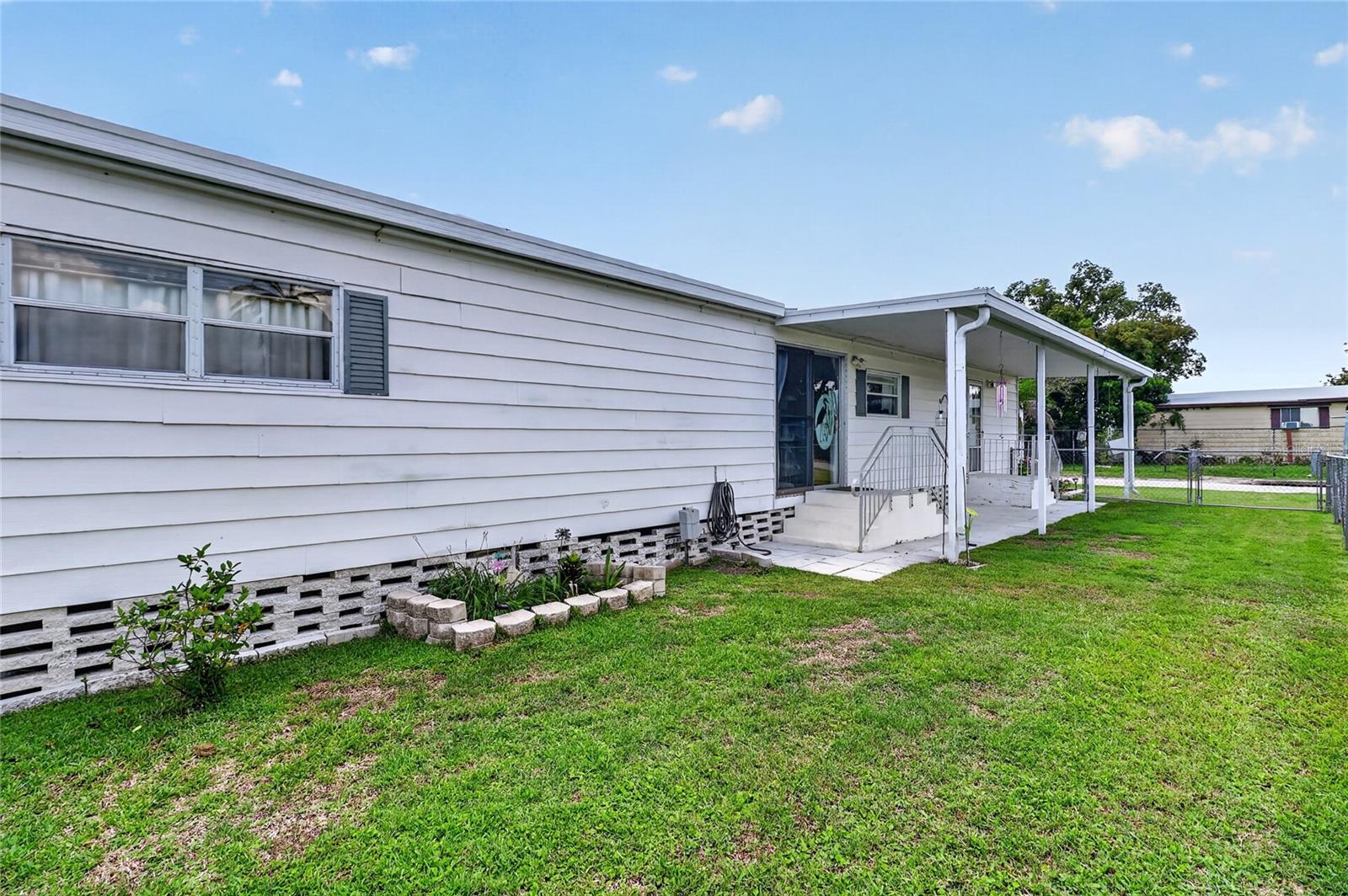 3586 Lazy Lake Dr N Property Photo 40