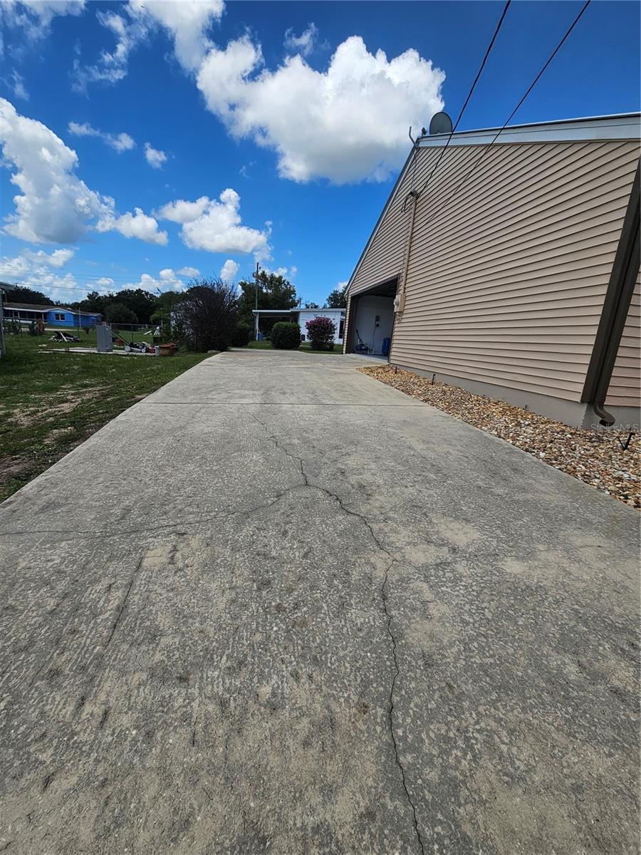 2792 Nautilus Dr Property Photo 28