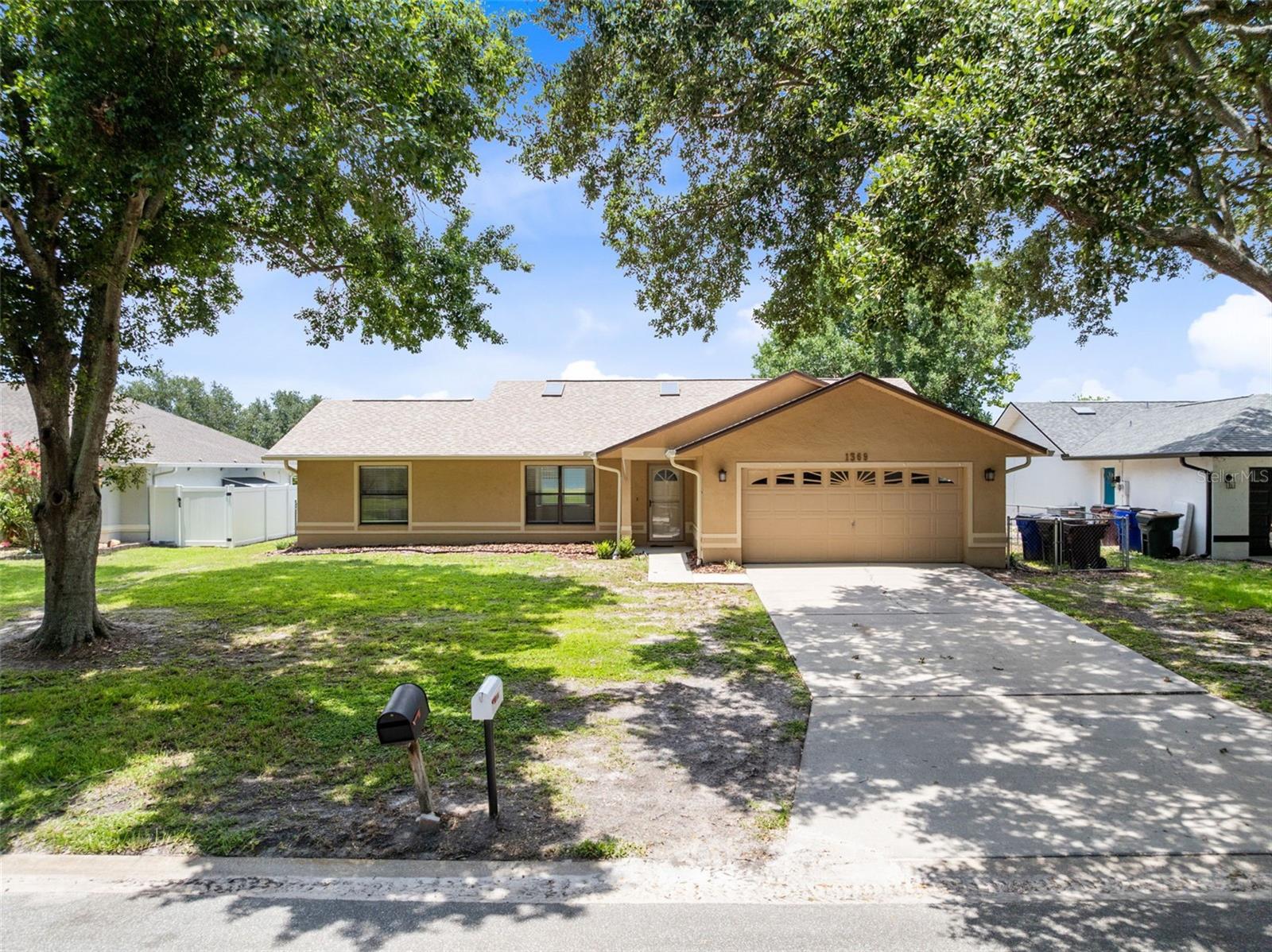 1369 WOOD LAKE CIR Property Photo 1