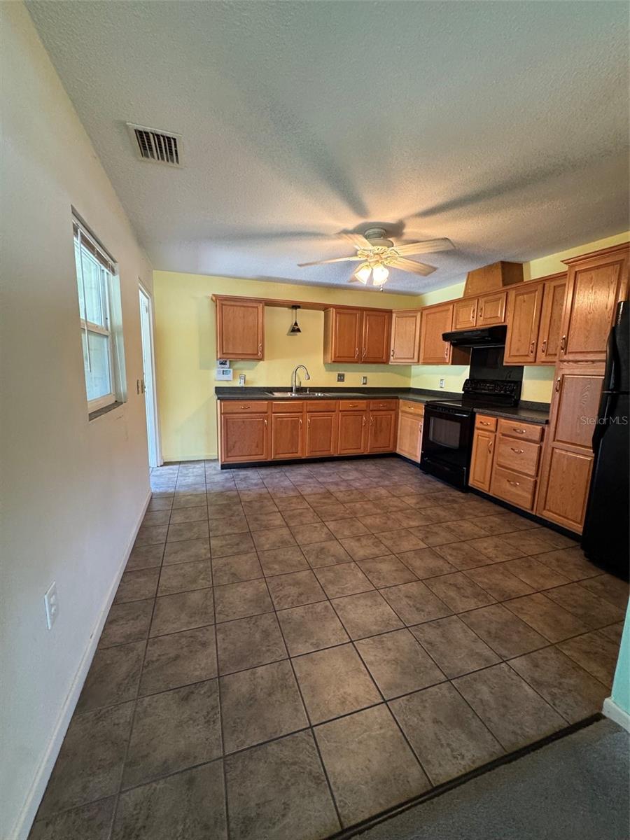 1404 Emmett St Property Photo 15