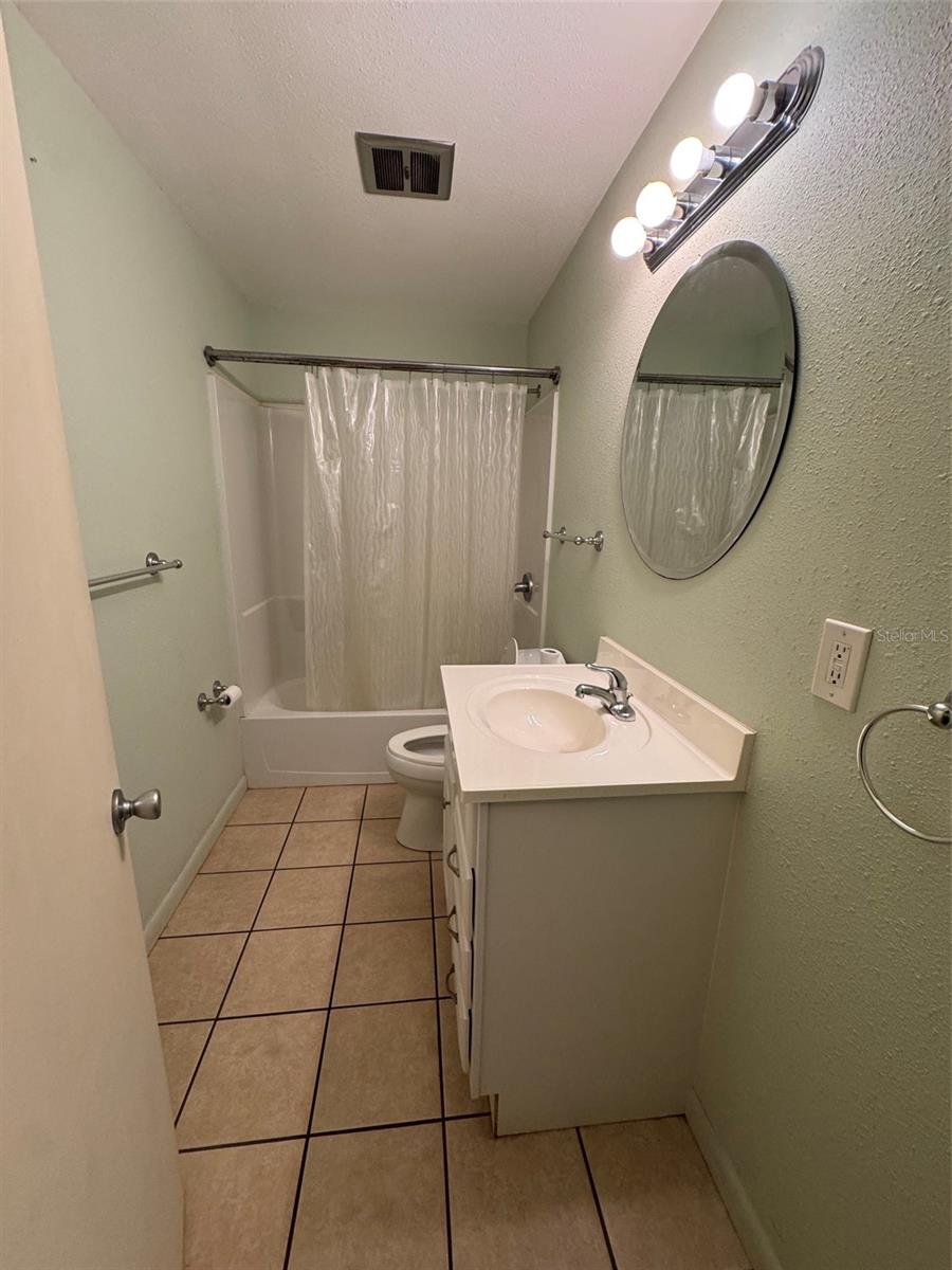 1404 Emmett St Property Photo 22