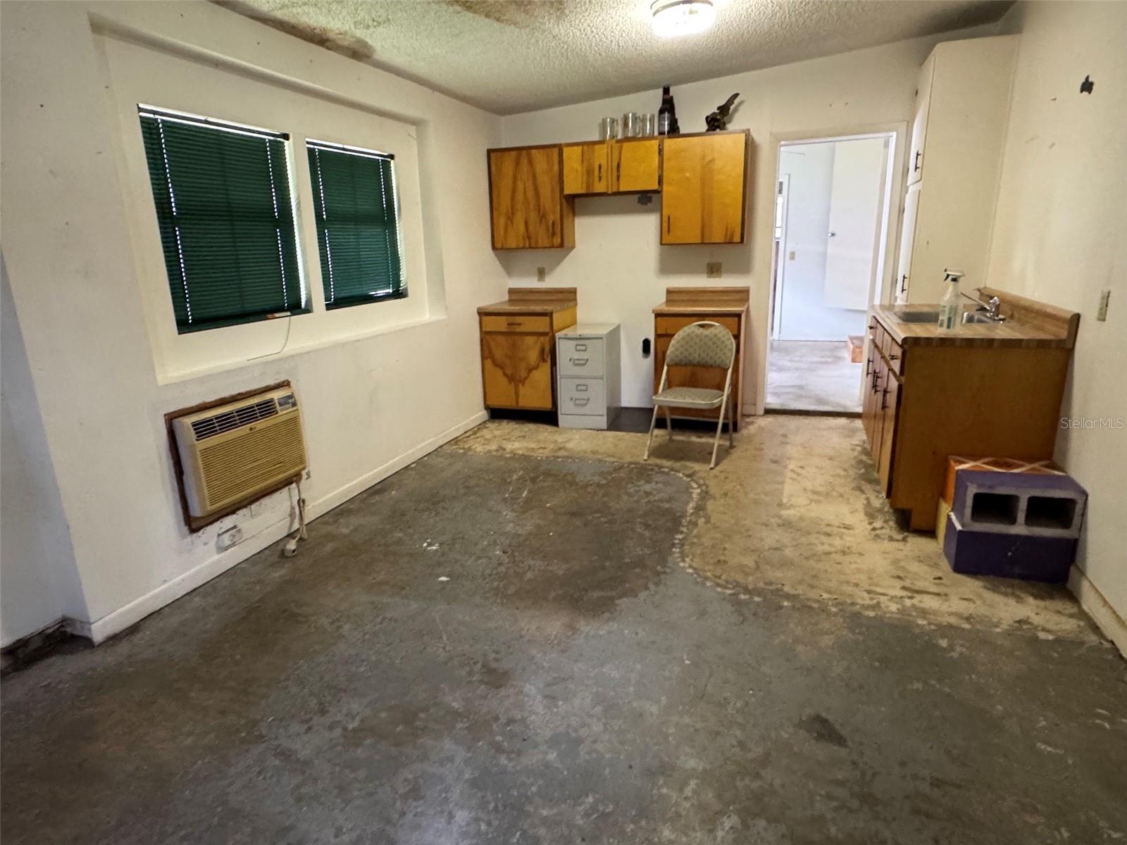 1404 Emmett St Property Photo 30
