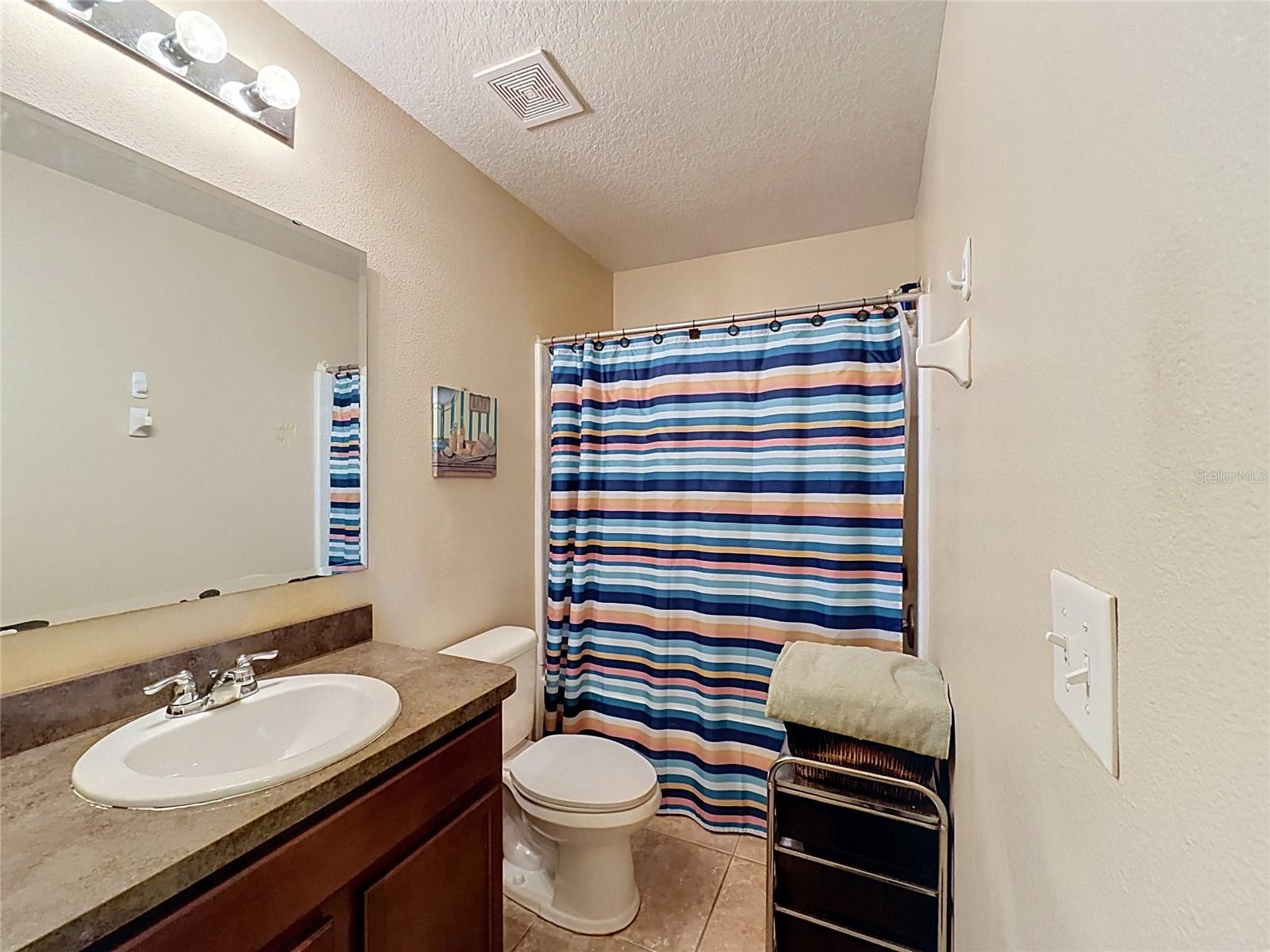 6420 Windsor Lake Cir Property Photo 14