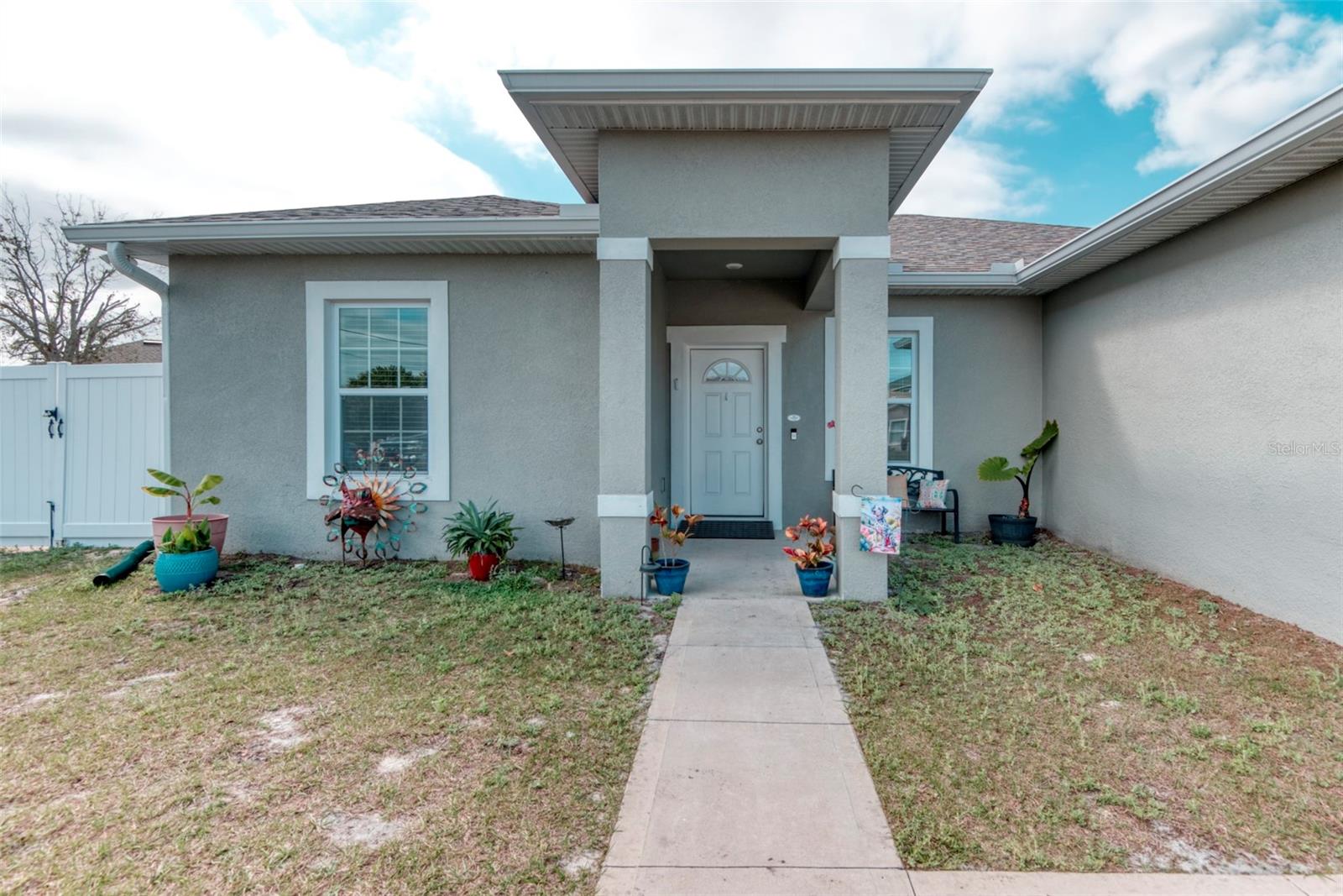 125 Inconnu Ct Property Photo 2