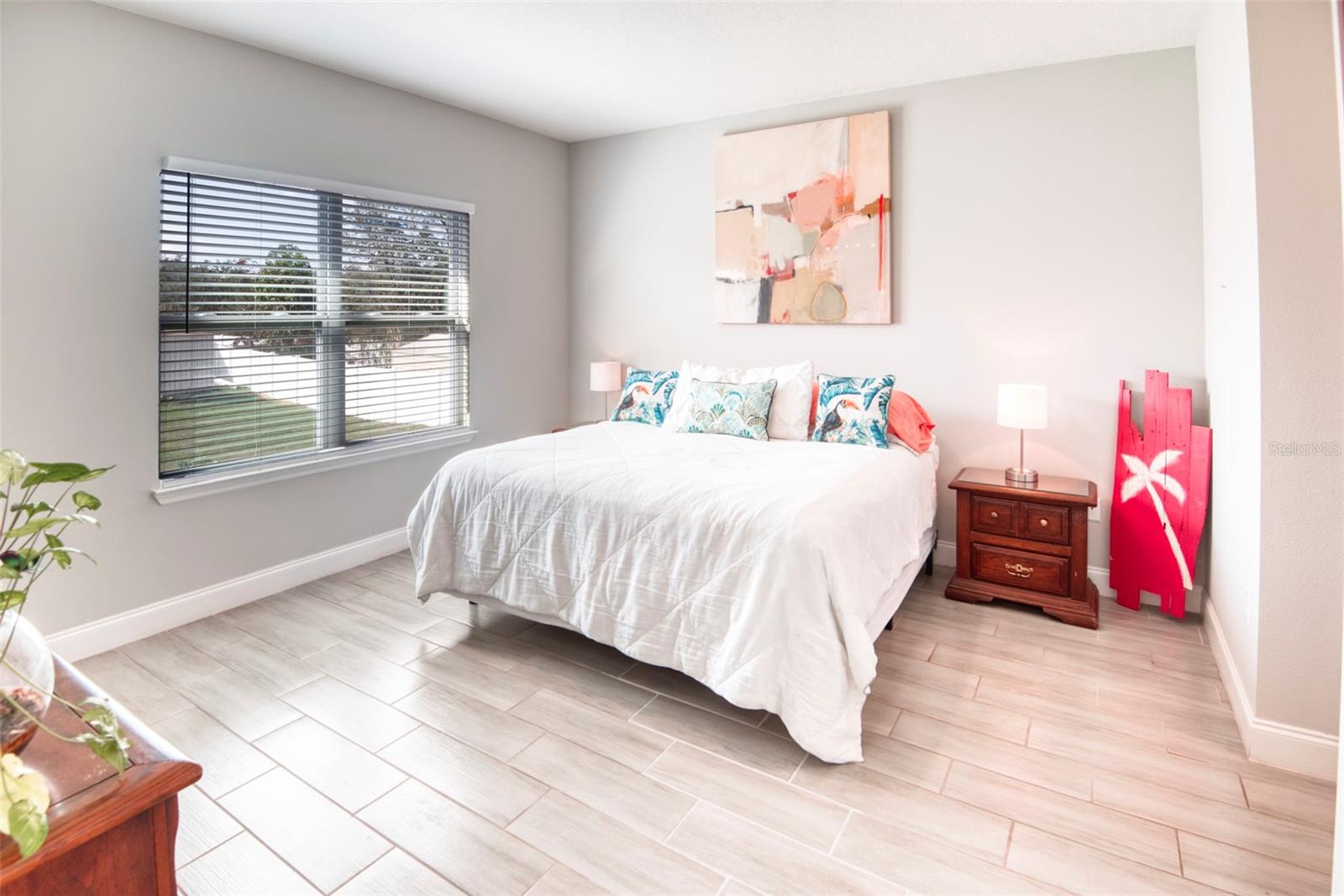 125 Inconnu Ct Property Photo 13