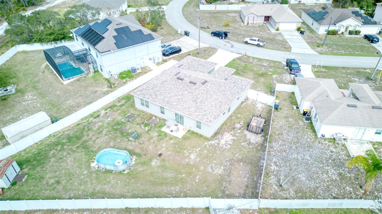 125 Inconnu Ct Property Photo 44