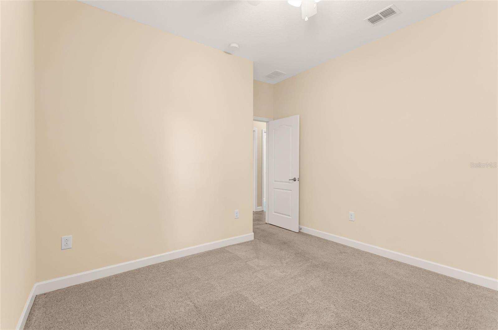 1317 Gleneagles Ln Property Photo 14