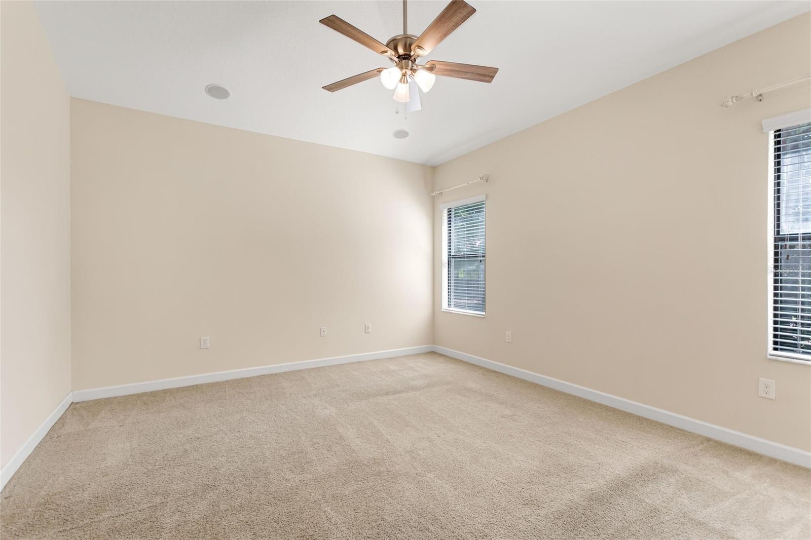 1317 Gleneagles Ln Property Photo 26