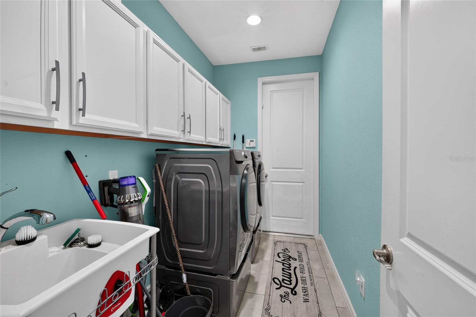 16004 Ollivett St Property Photo 22