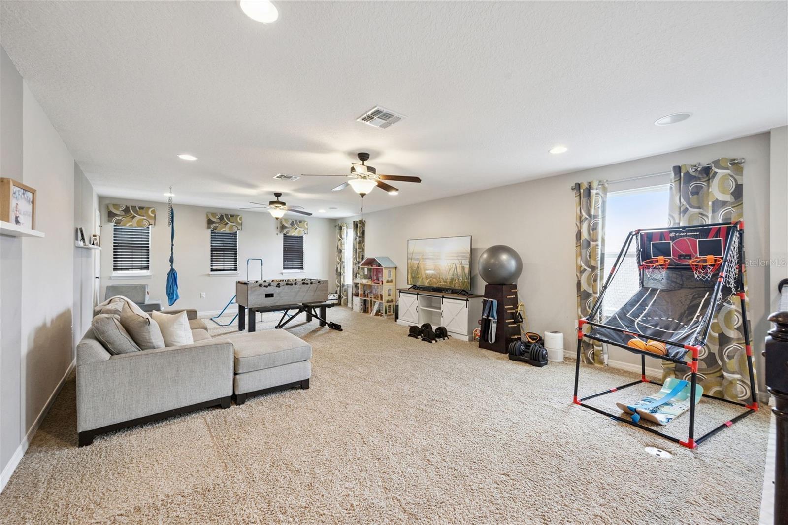 2331 Avellino Ave Property Photo 31